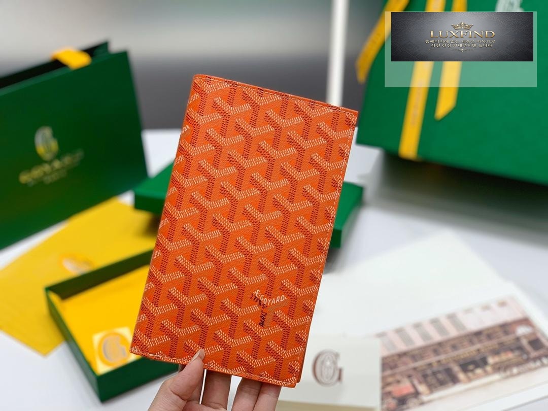 Goyard Bi Fold Long Wallet