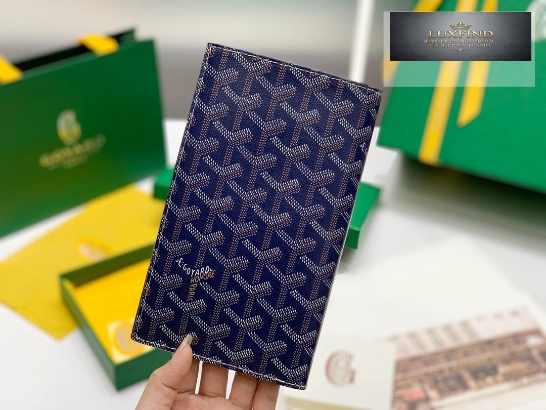 Goyard Bi Fold Long Wallet