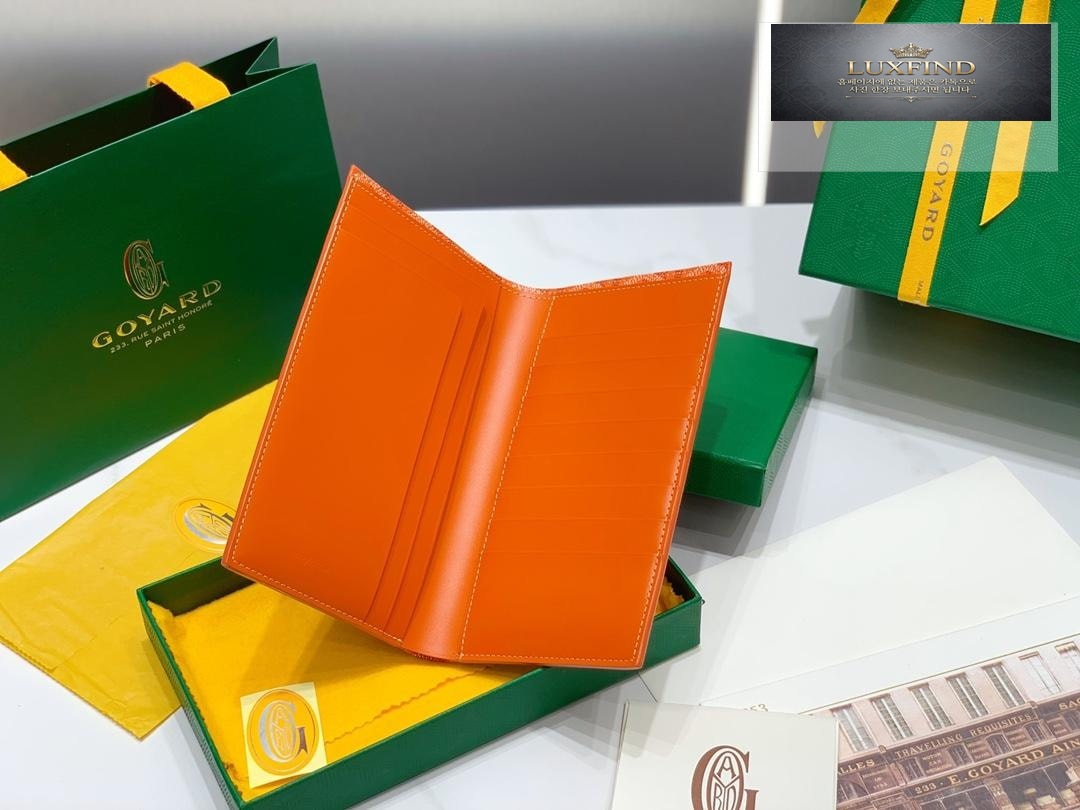 Goyard Bi Fold Long Wallet