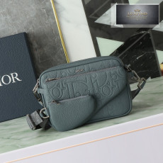 Saddle Triple Pouch