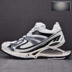 발렌시아가 X-Pander 6.0 white gray black