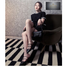 발렌티노 펌프스 가라바니 락스터드 포인트 케이지 뮬