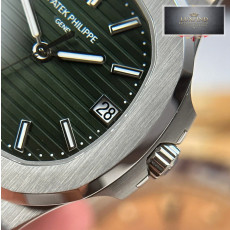 파텍필립 Nautilus 5711/1A-014 Olive Green Dial 40mm