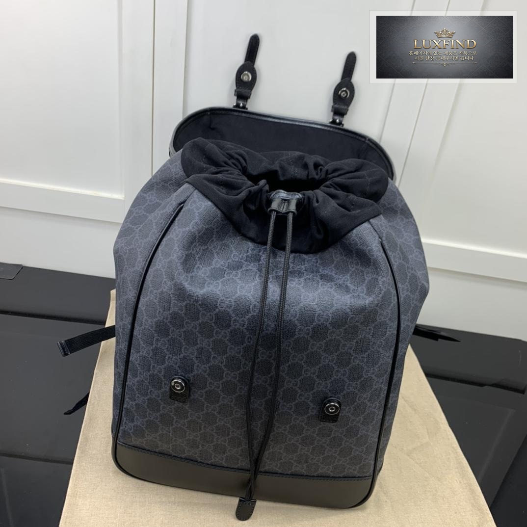 Gucci Supreme Backpack