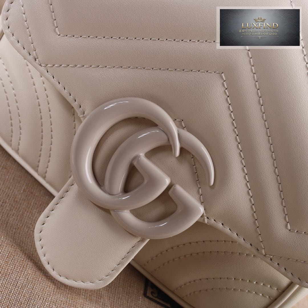Gucci Matelasse Shoulder