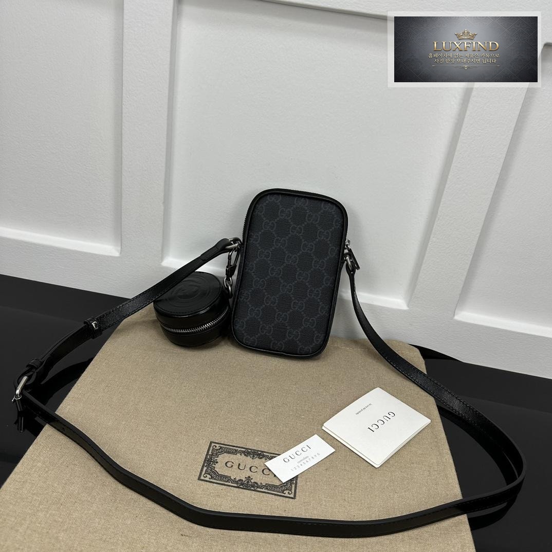 Gucci Interlocking G Cross