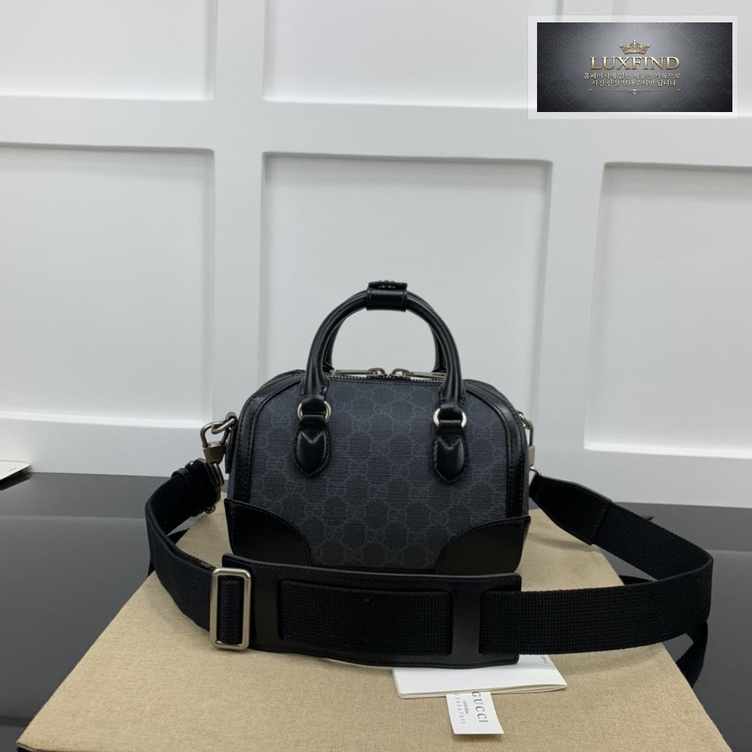 Gucci Interlocking G