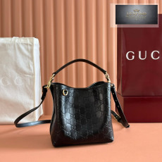 Gucci GG Emblem Bucket