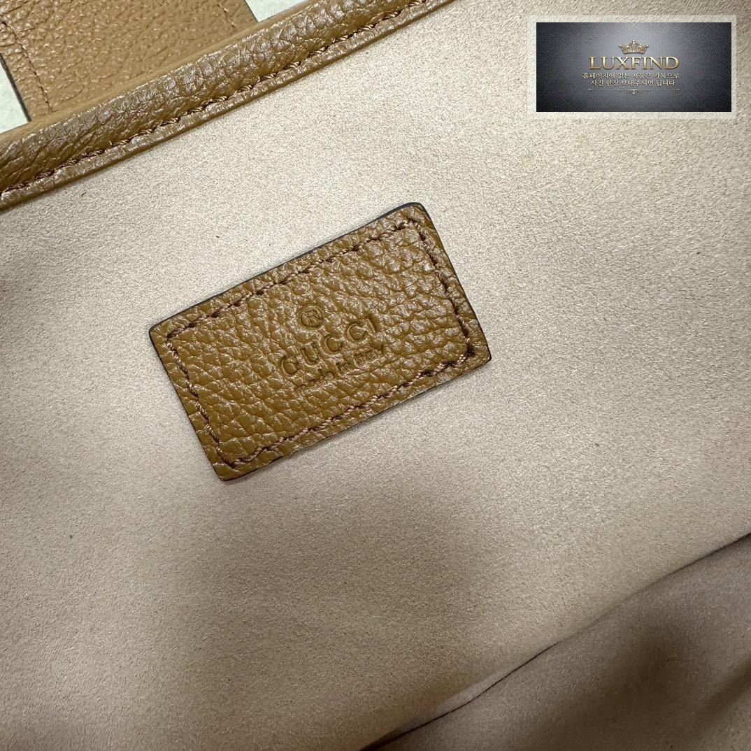Gucci Aphrodite Crescent Shoulder