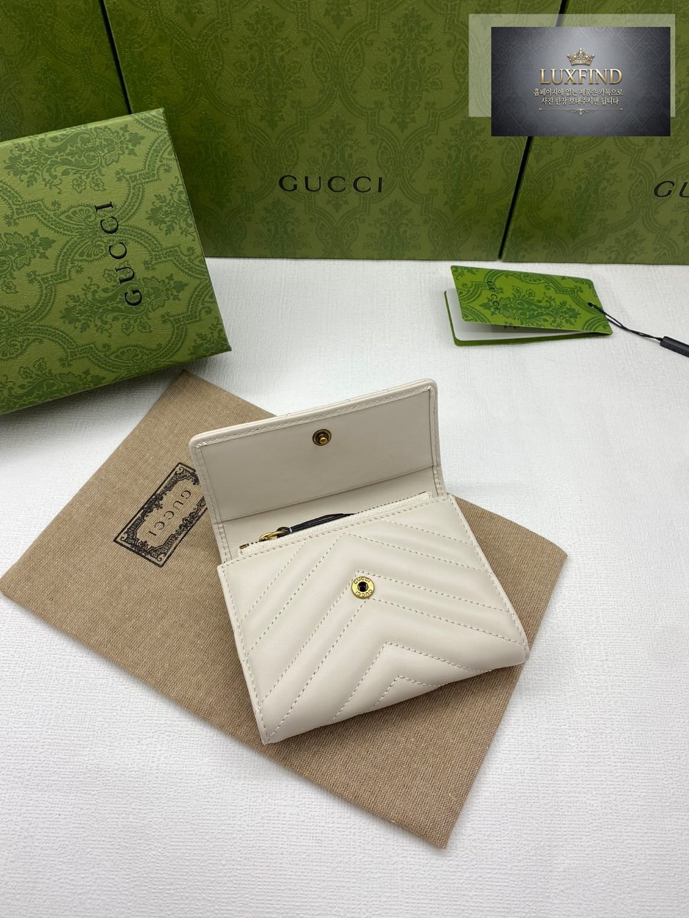 Gucci 474802
