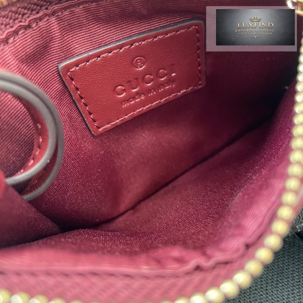 Gucci 837747