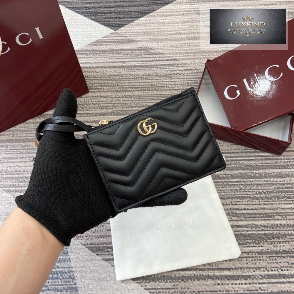 Gucci 837747