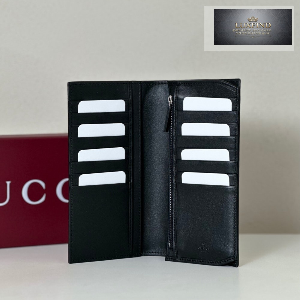 Gucci 835054