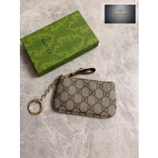 Gucci 819113