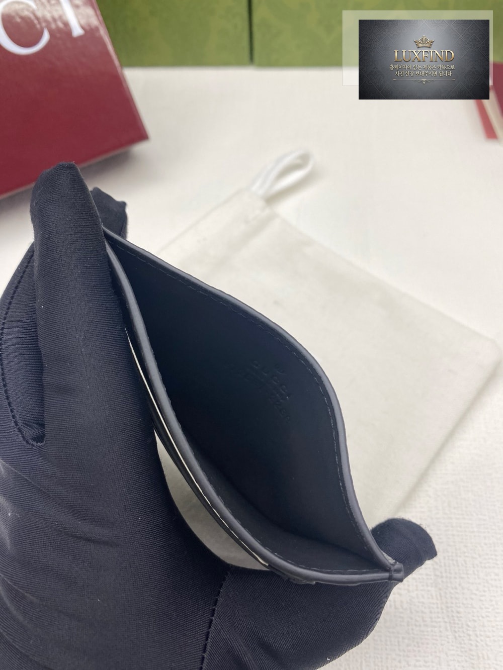 Gucci 812681