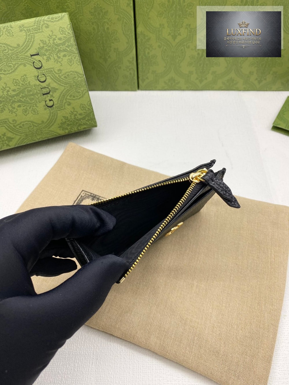 Gucci 574804