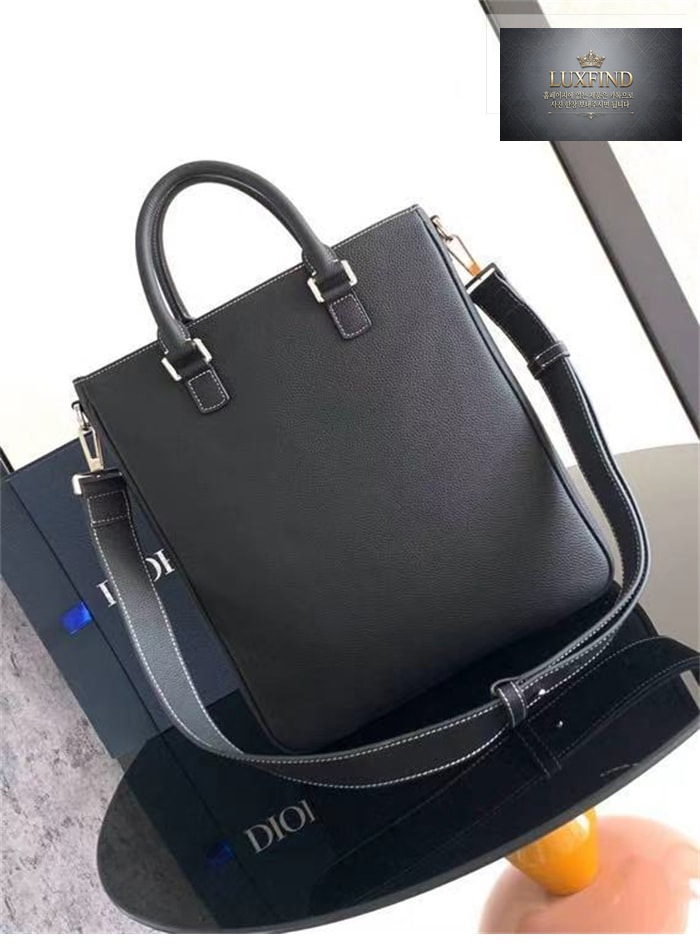 디올 새들 토트백