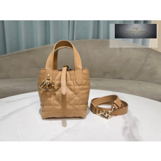 Dior Toujours Nano