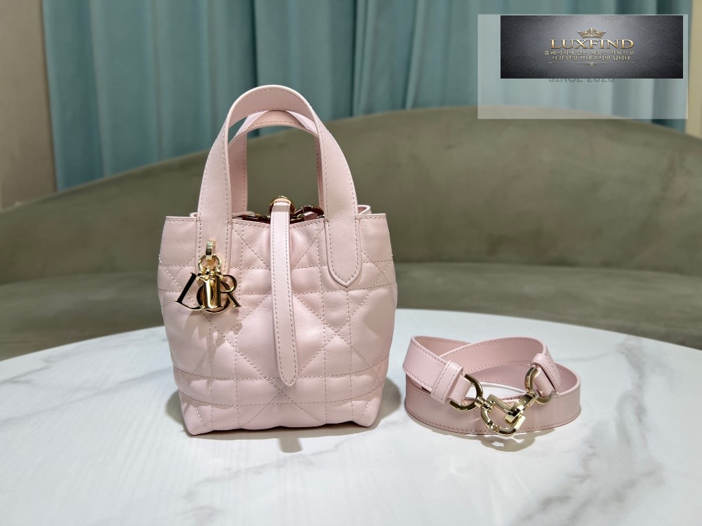 Dior Toujours Nano