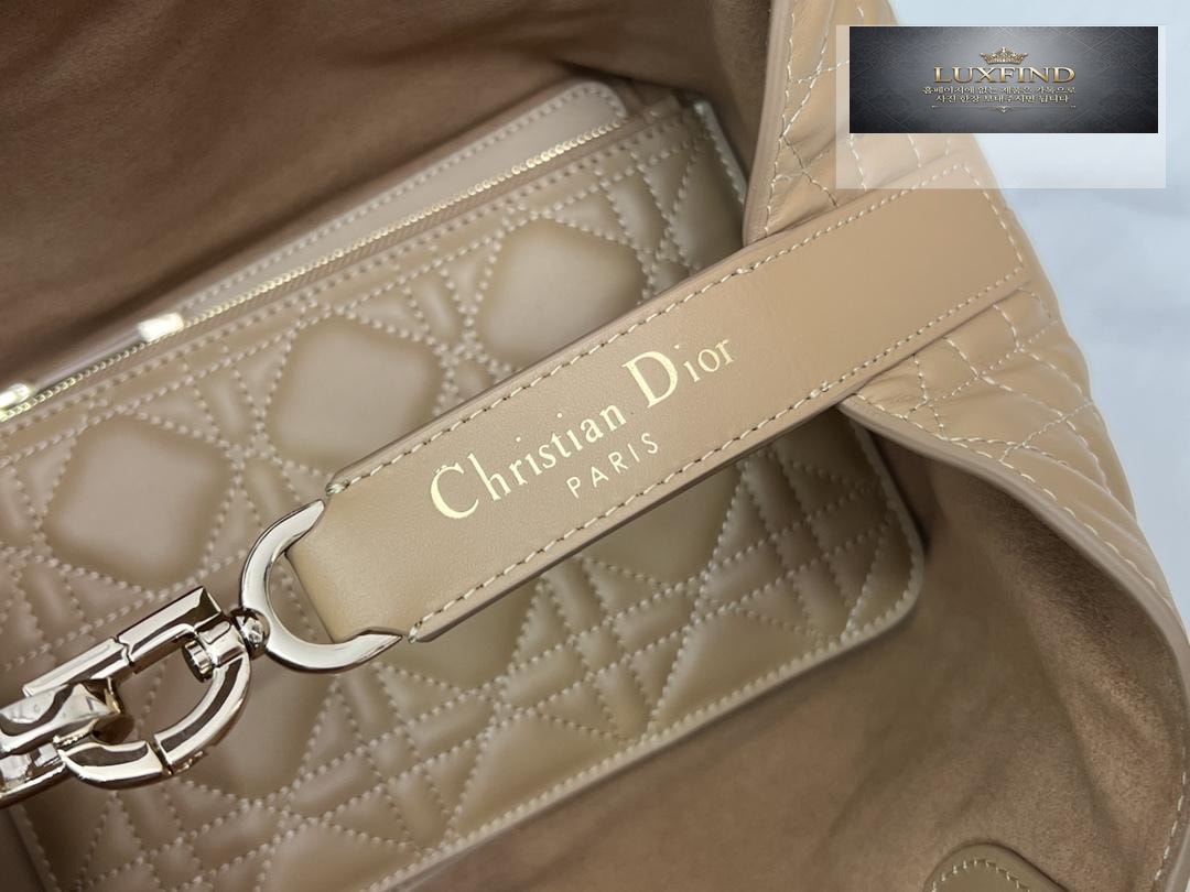 Dior Toujours