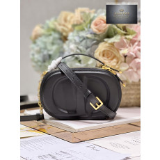Dior Signature Oval Camera