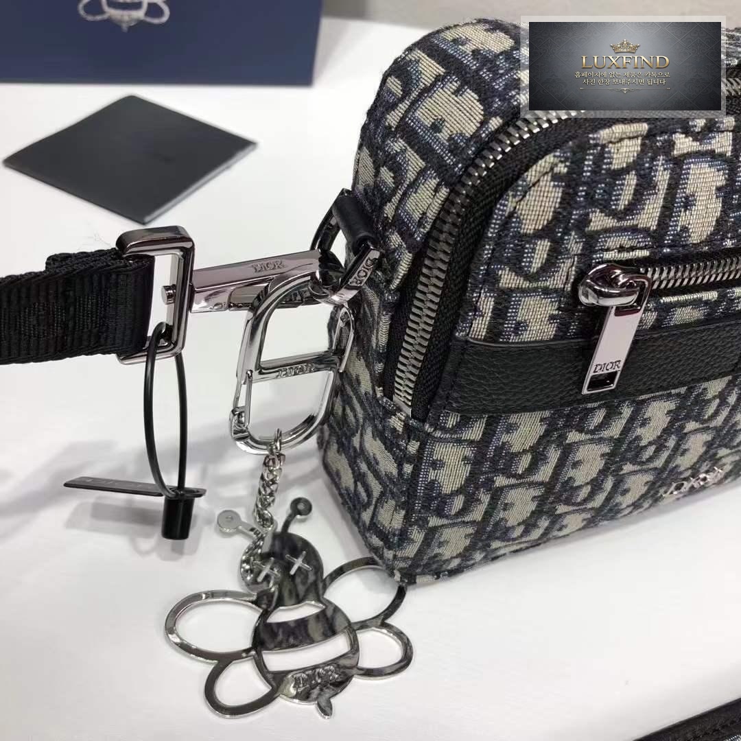 Dior Safari Messenger bag