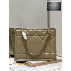 Dior Essential Tote