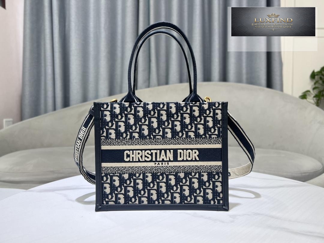 Dior Book Tote Cross