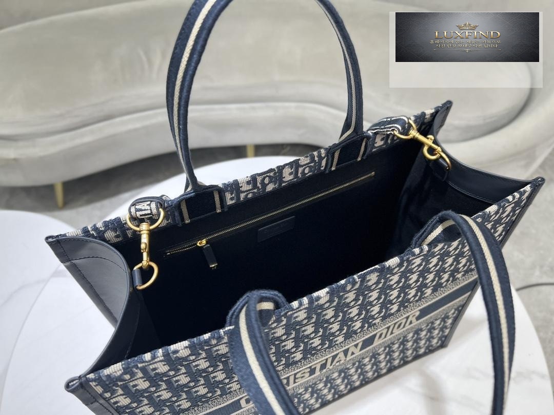 Dior Book Tote Cross