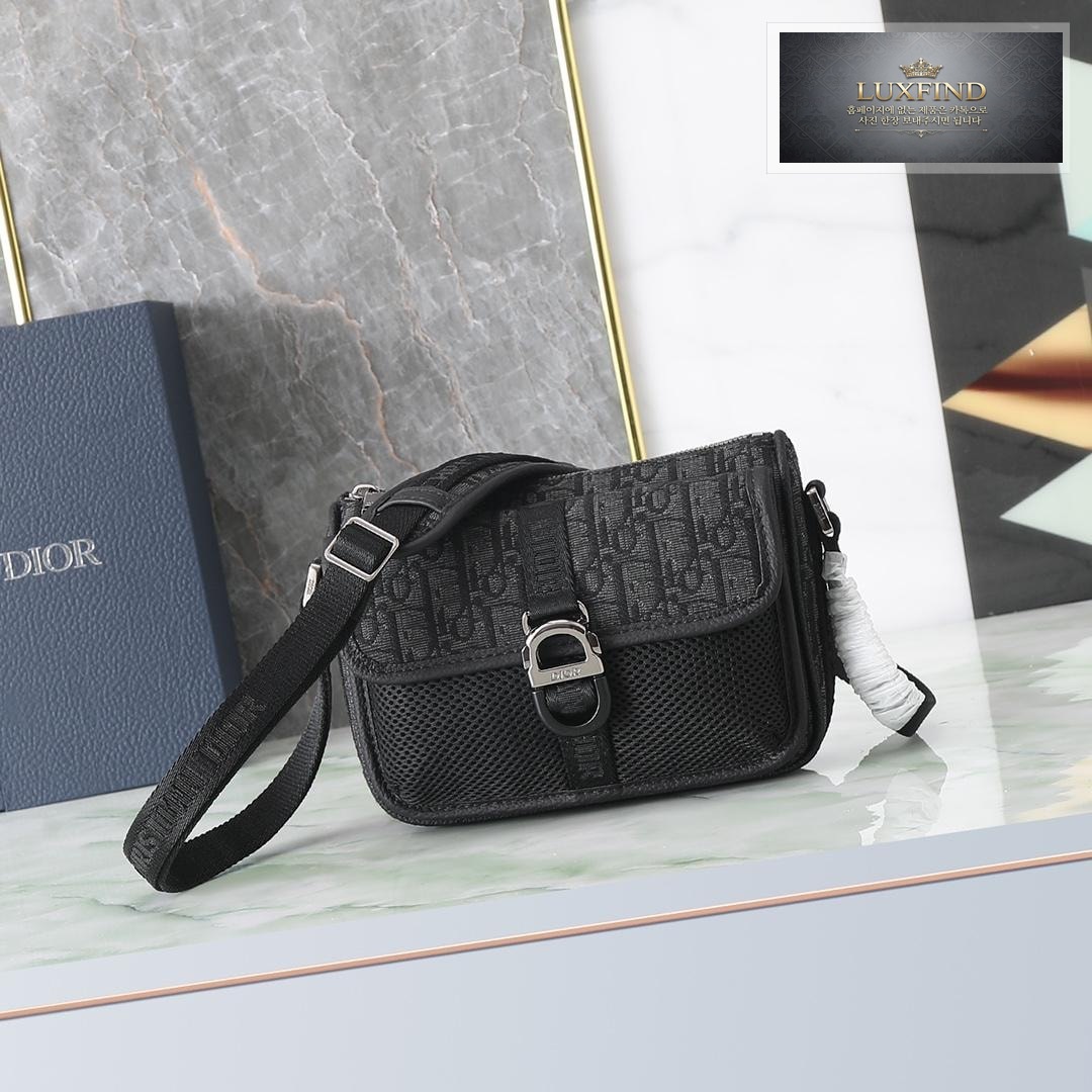 Dior 8 With Strap