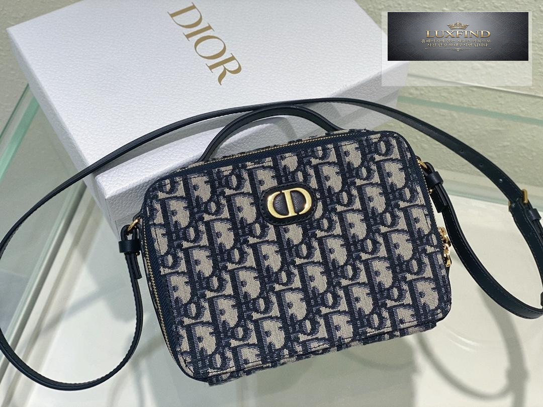 Dior 30 Montaigne Box