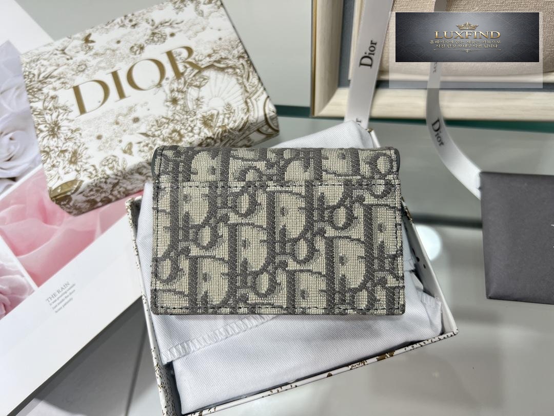 Dior Oblique Saddle Flap Holder