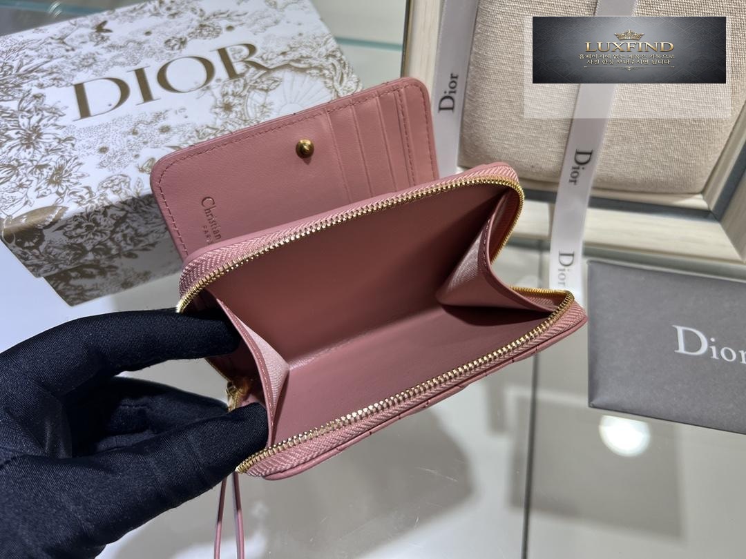 Dior Caro Compact Zipped Wallet