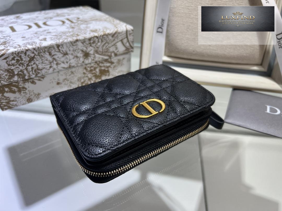 Dior Caro Compact Zipped Wallet
