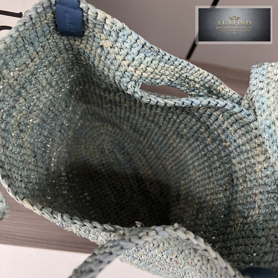 로에베 라피아 카프스킨 미니 슬릿 백 30*30*8CM “4COLOR”