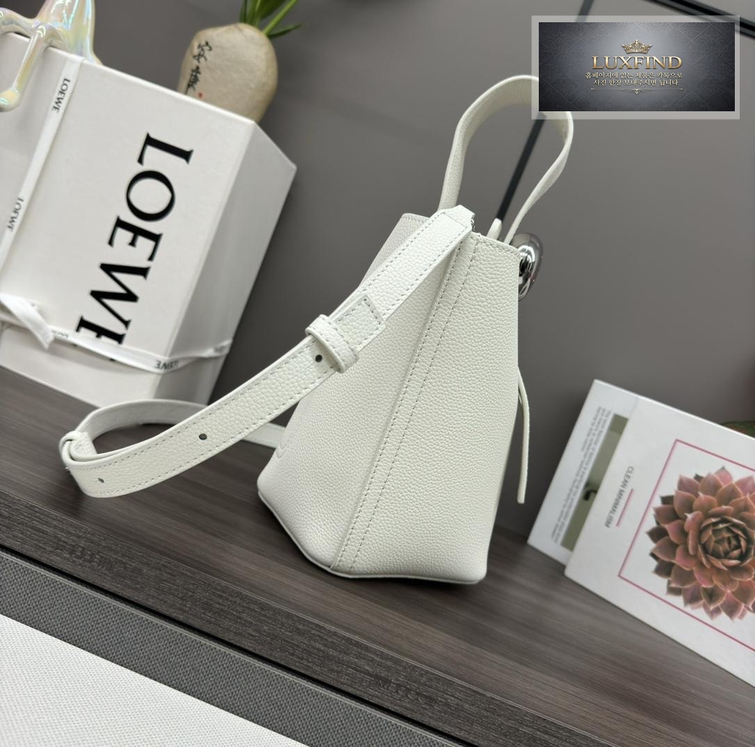 Loewe Pebble Bucket Mini