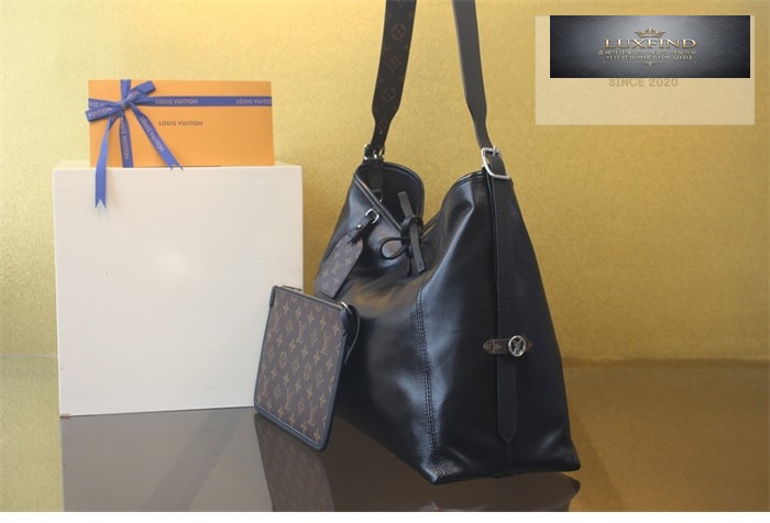 루이비통 캐리올 카고 MM M25143