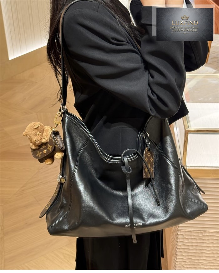 루이비통 캐리올 카고 MM M25143
