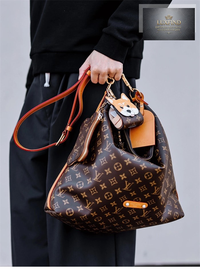 루이비통 배가본드 호보백 모노그램 M14018