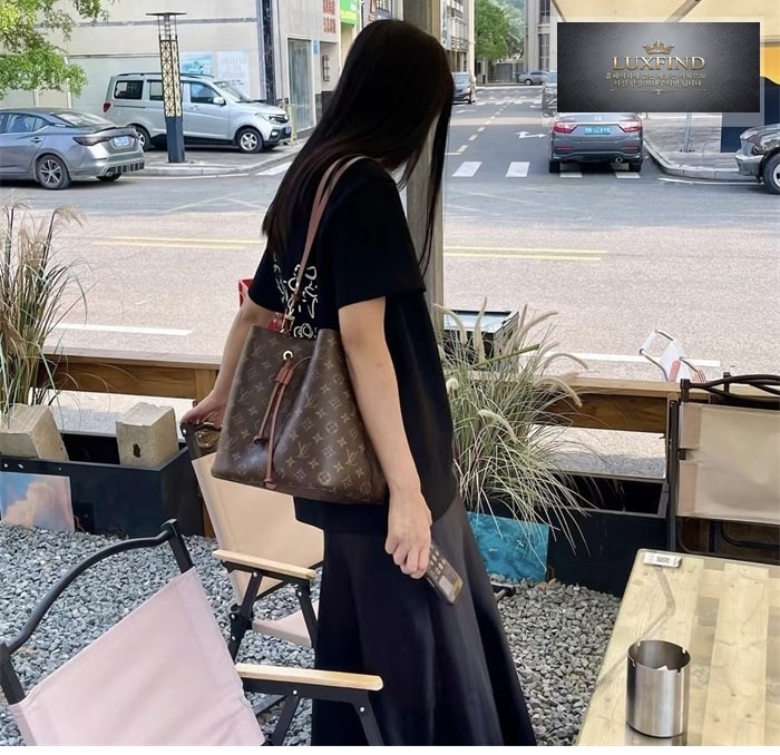 루이비통 네오노에 MM 카라멜 모노그램 M44887