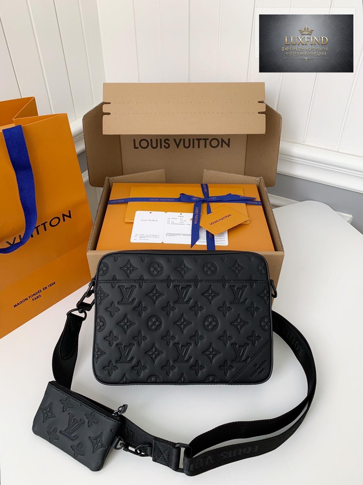 Louis Vuitton Duo Messenger