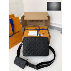 Louis Vuitton Duo Messenger