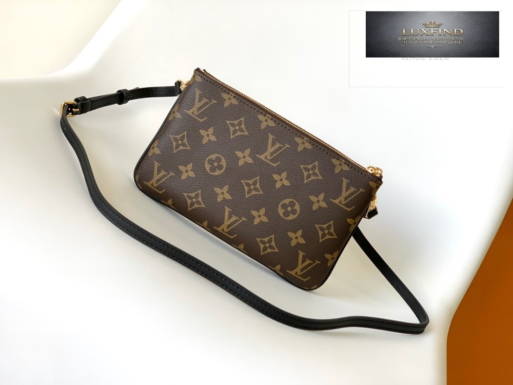Louis Vuitton Double Zip Pochette