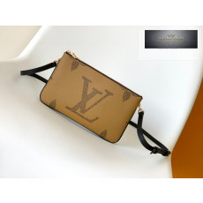 Louis Vuitton Double Zip Pochette