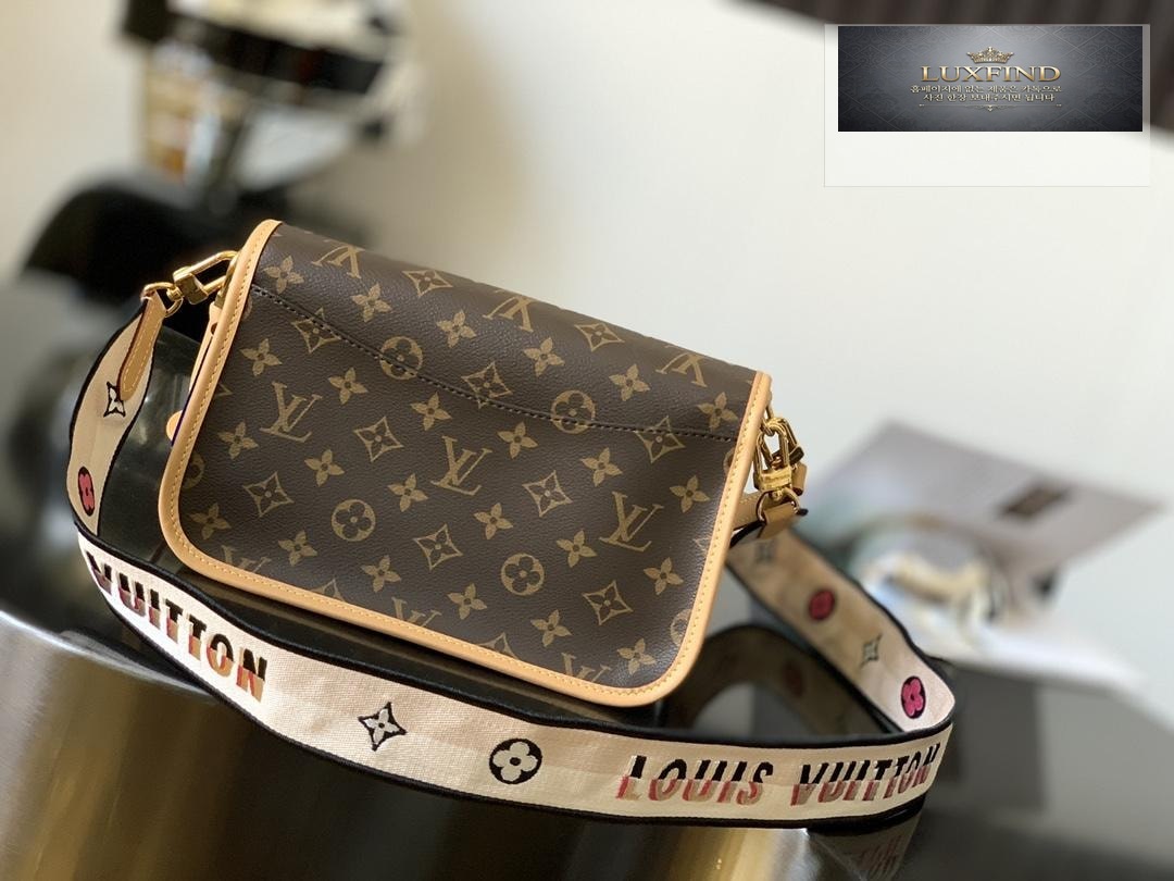 Louis Vuitton Diane Monogram
