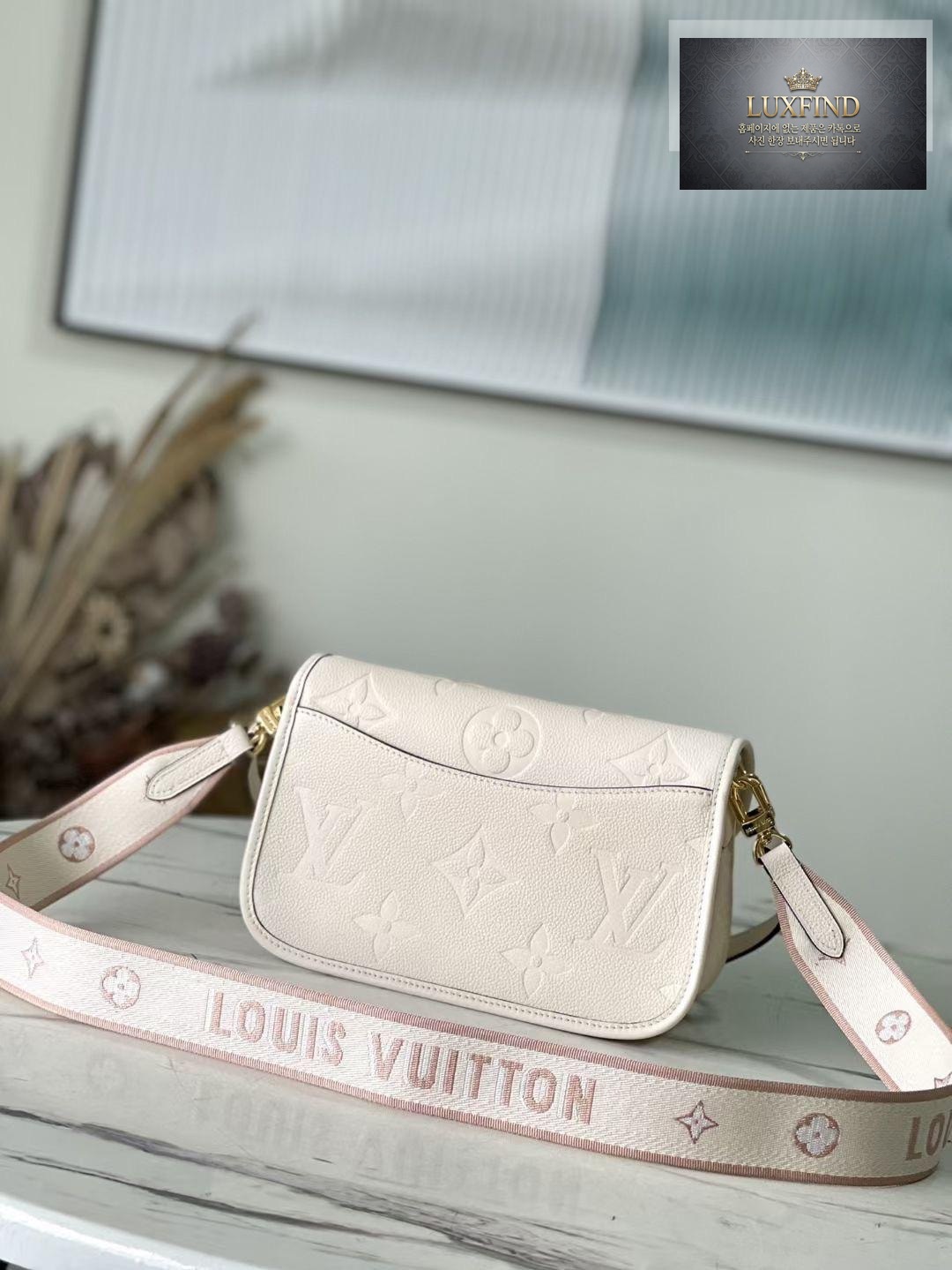 Louis Vuitton Diane