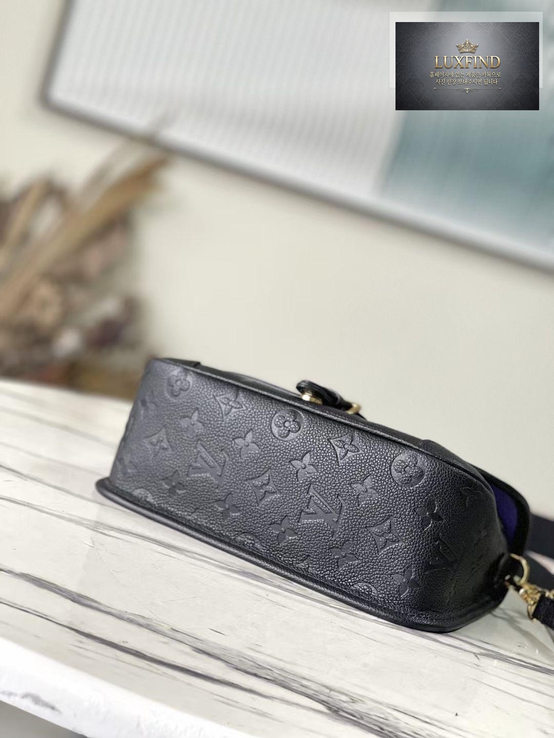Louis Vuitton Diane