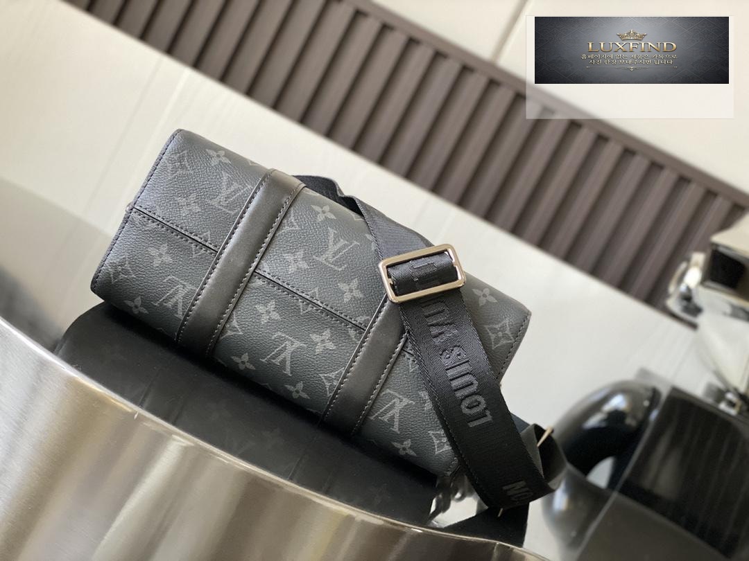 Louis Vuitton City Keeppole