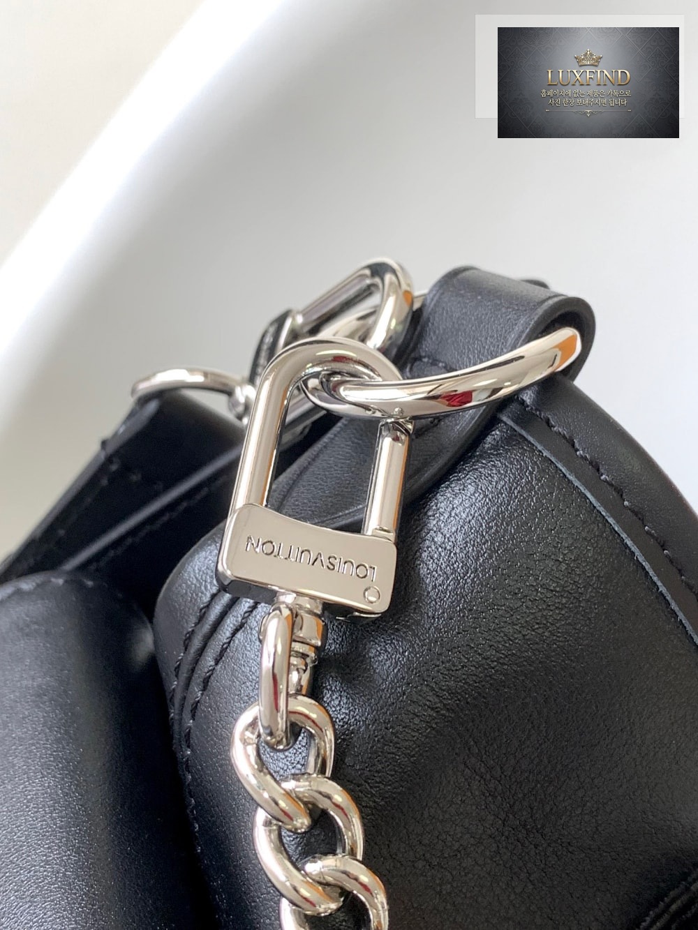 Louis Vuitton Carry All Cargo PM