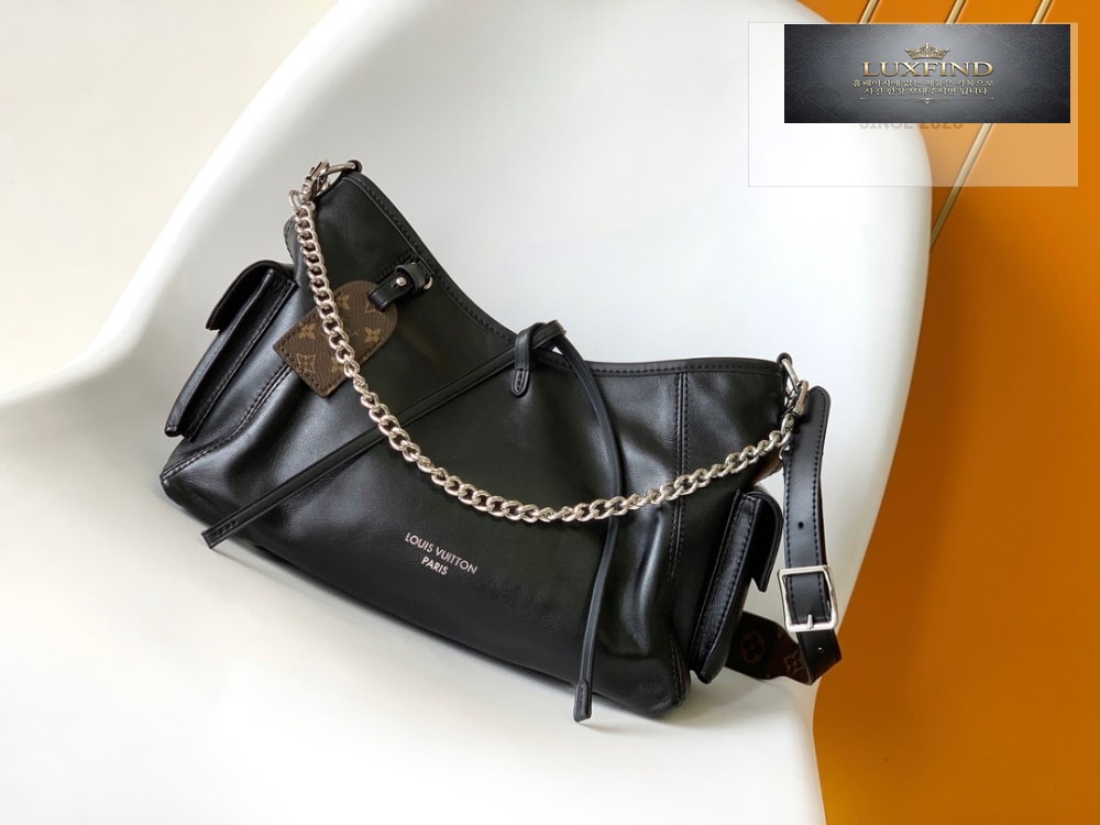 Louis Vuitton Carry All Cargo PM